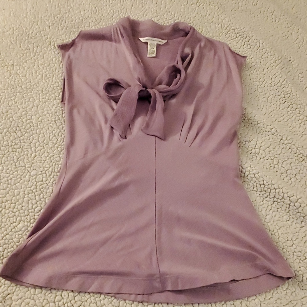 Diane Von Furstenberg Lavender Sleeveless top sz L